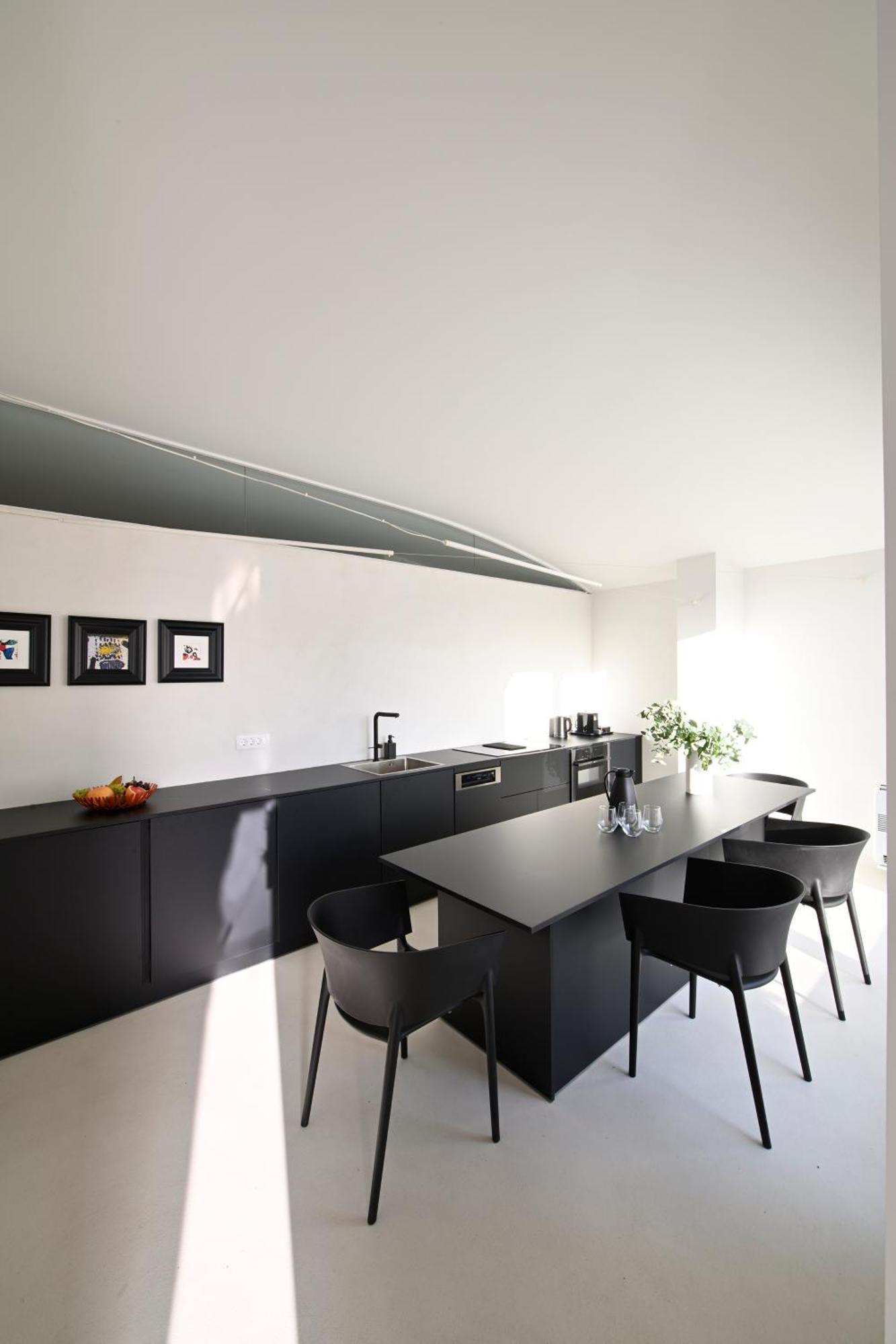 Artium With Outdoor Pool By K&k Villa