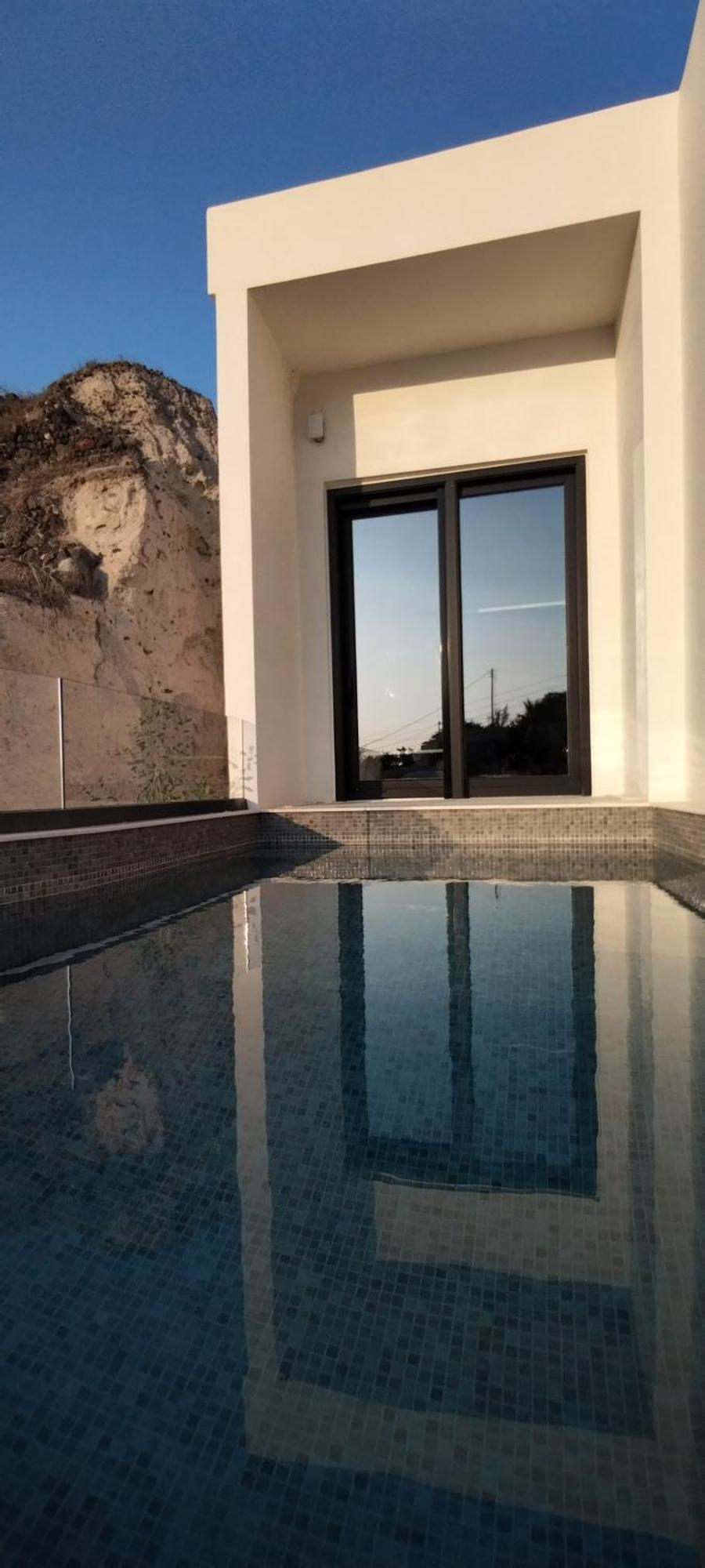 Artium With Outdoor Pool By K&k * Foinikia (Santorini)